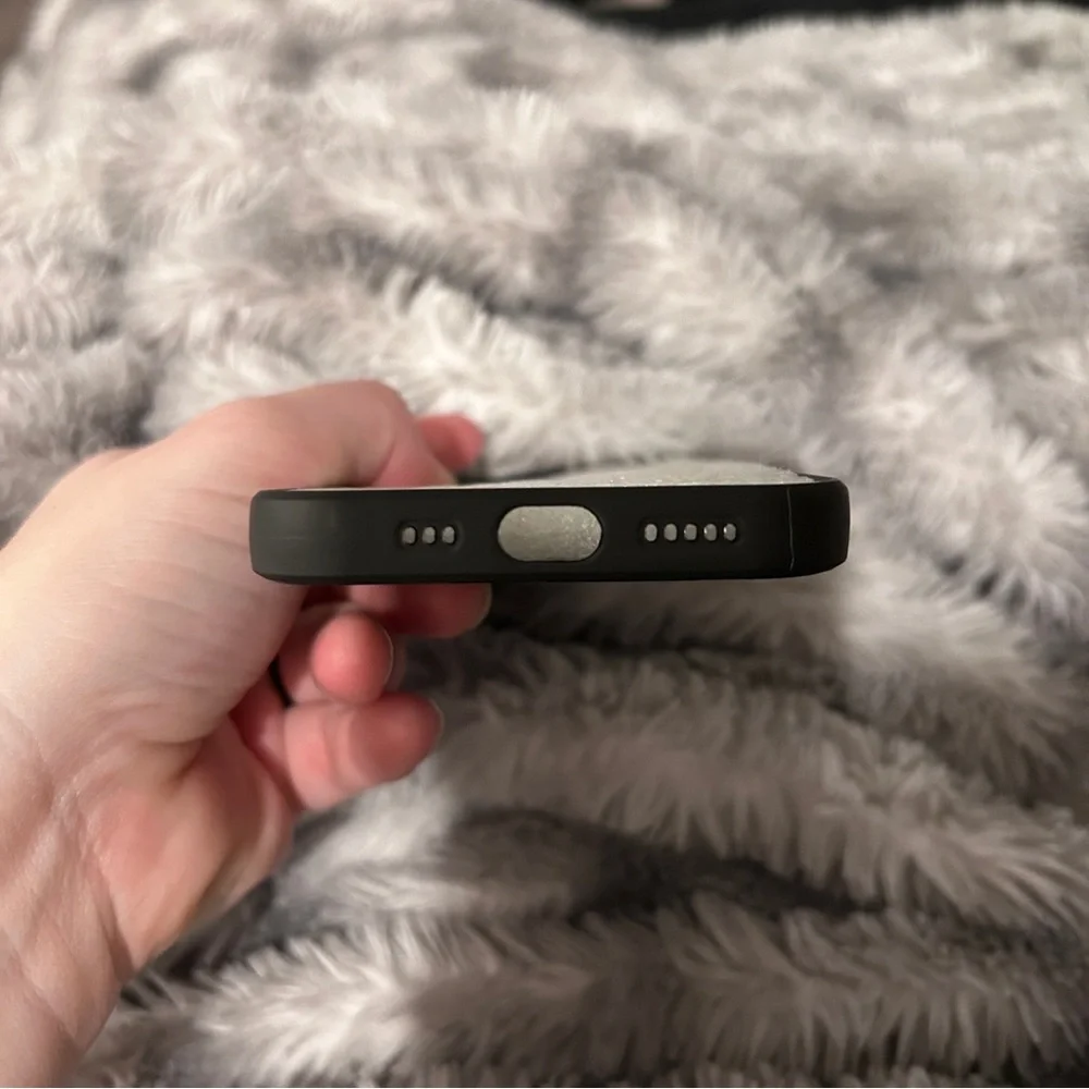 iPhone 16 Pro Bow Phone Case NEW